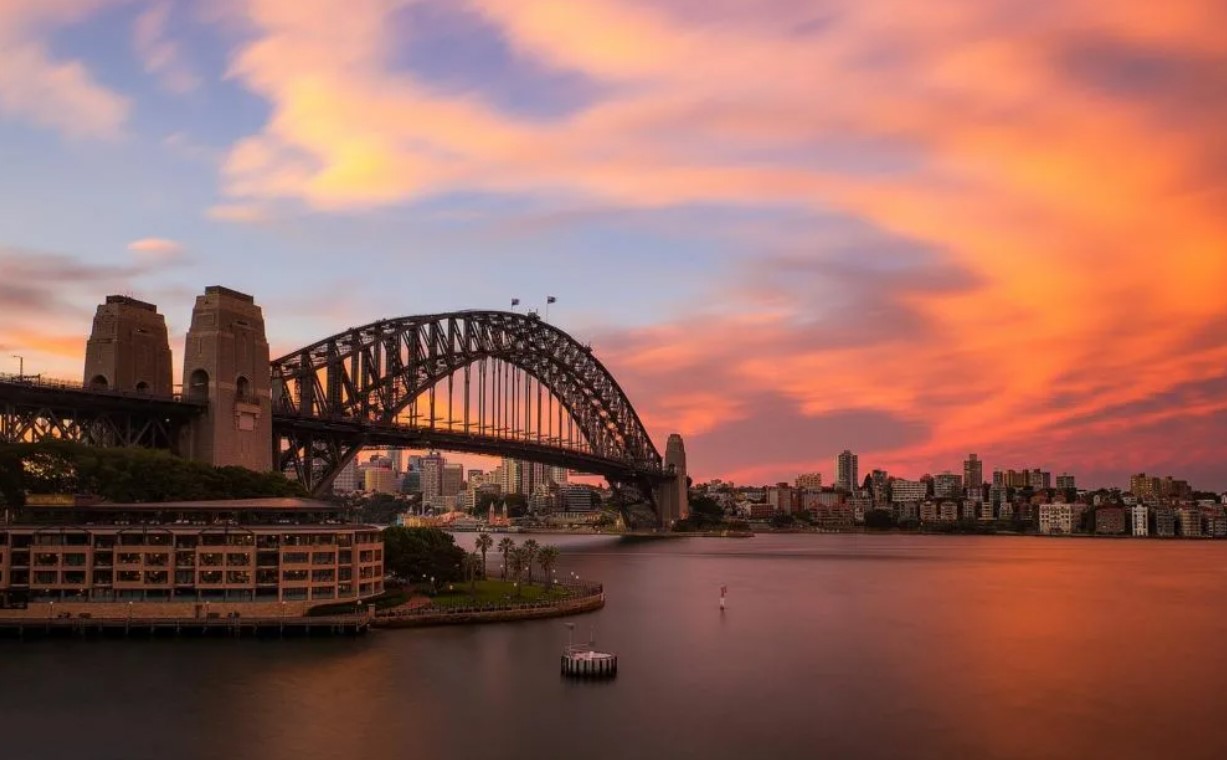 Харбор-Бридж — самый большой мост Сиднея