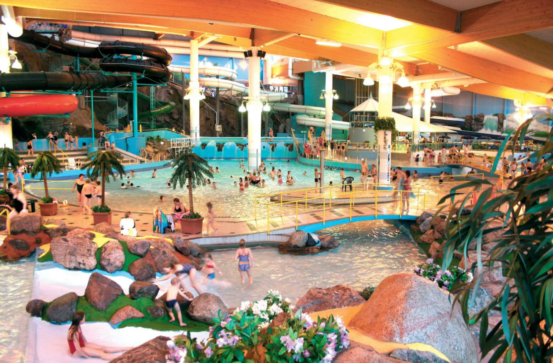 Аквапарк «Серена» — крупнейший в Северной Европе водный комплекс