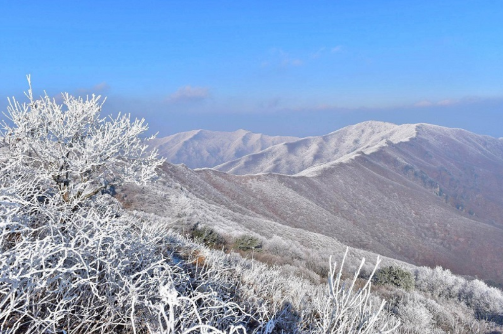 Снежные холмы Чхунчхон-Пукто