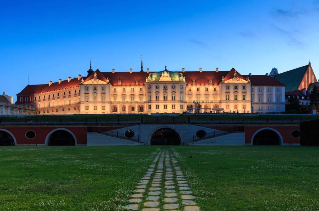 Королевский замок — архитектурный и исторический памятник
