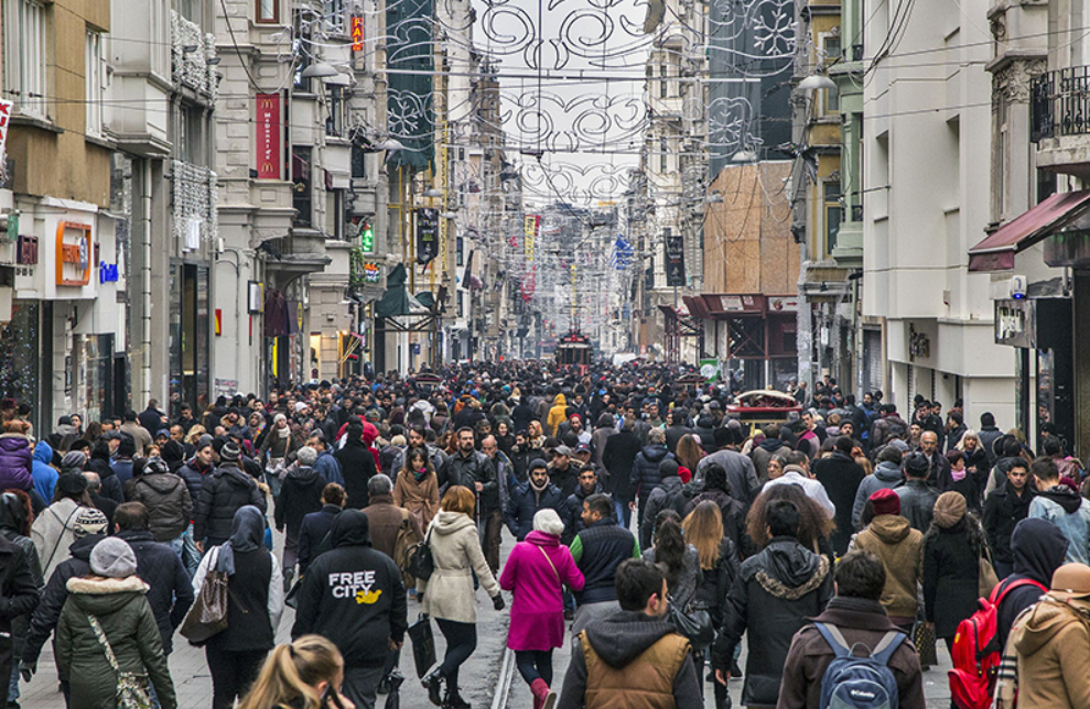 Во второй половине XX века политическая обстановка в Стамбуле дестабилизировалась