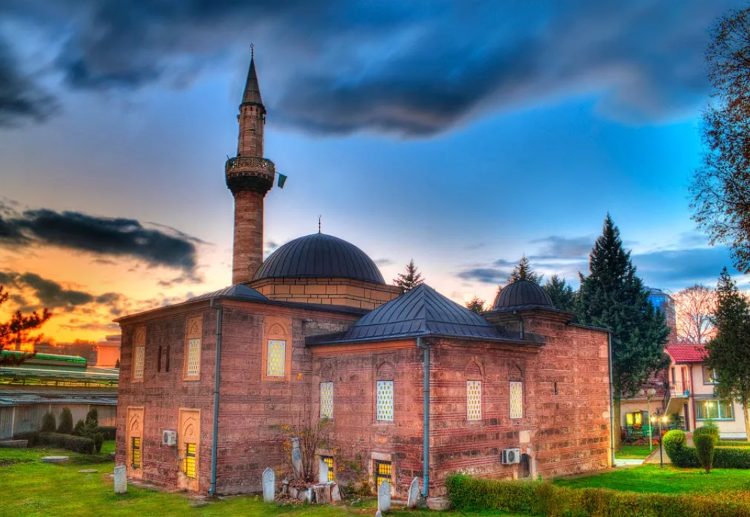 Мечеть Мустафы-паши, также Мраморная мечеть