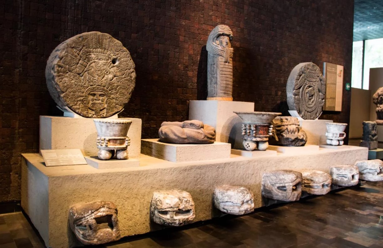 Национальный музей антропологии — важнейший государственный музей Мексики
