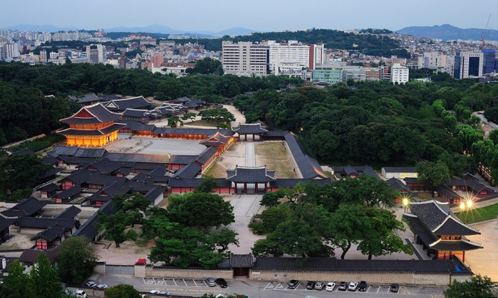 Дворец Чхандоккун второй по значимости дворца началось в 1405 году