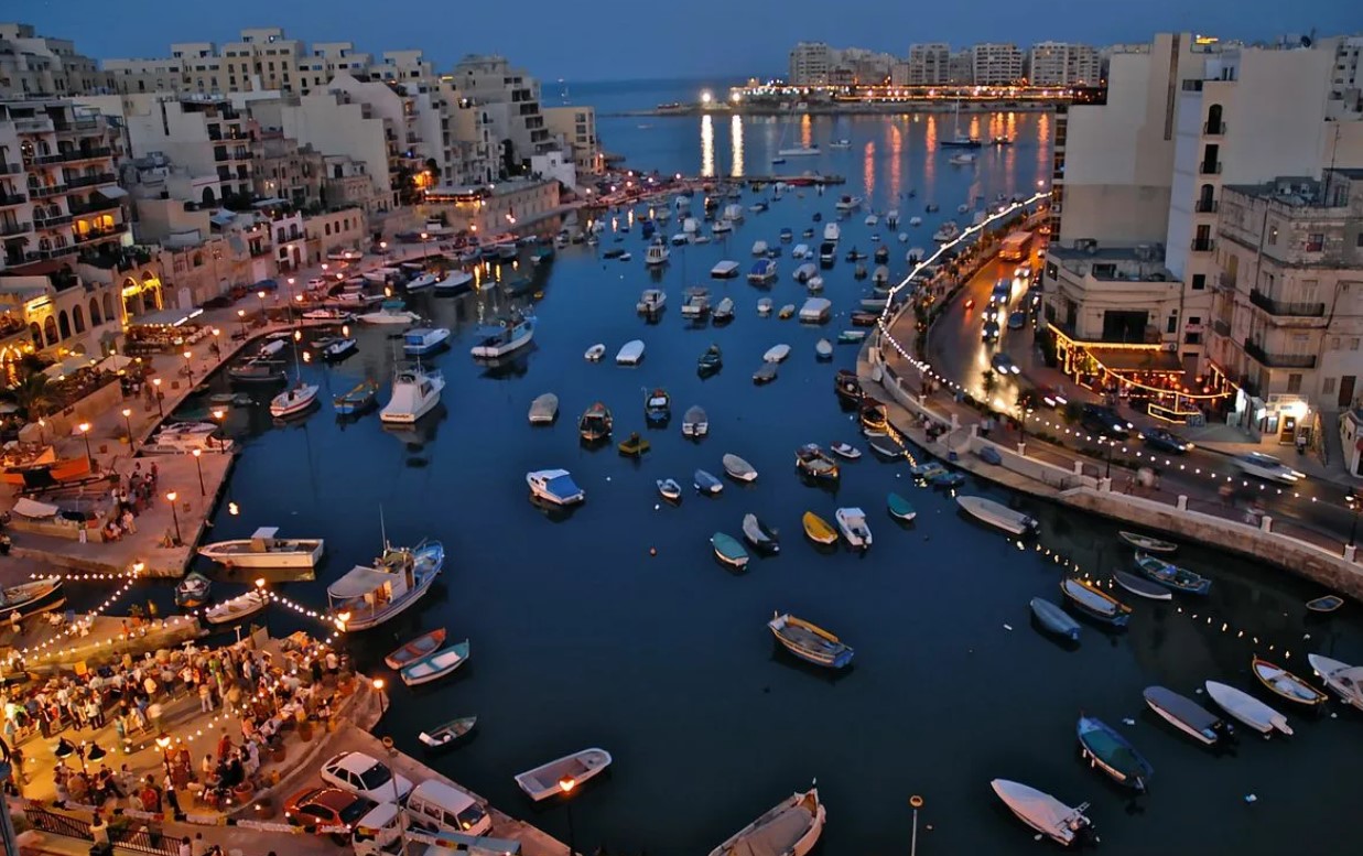 Спинола — один из красивейших на Мальте городских пейзажей