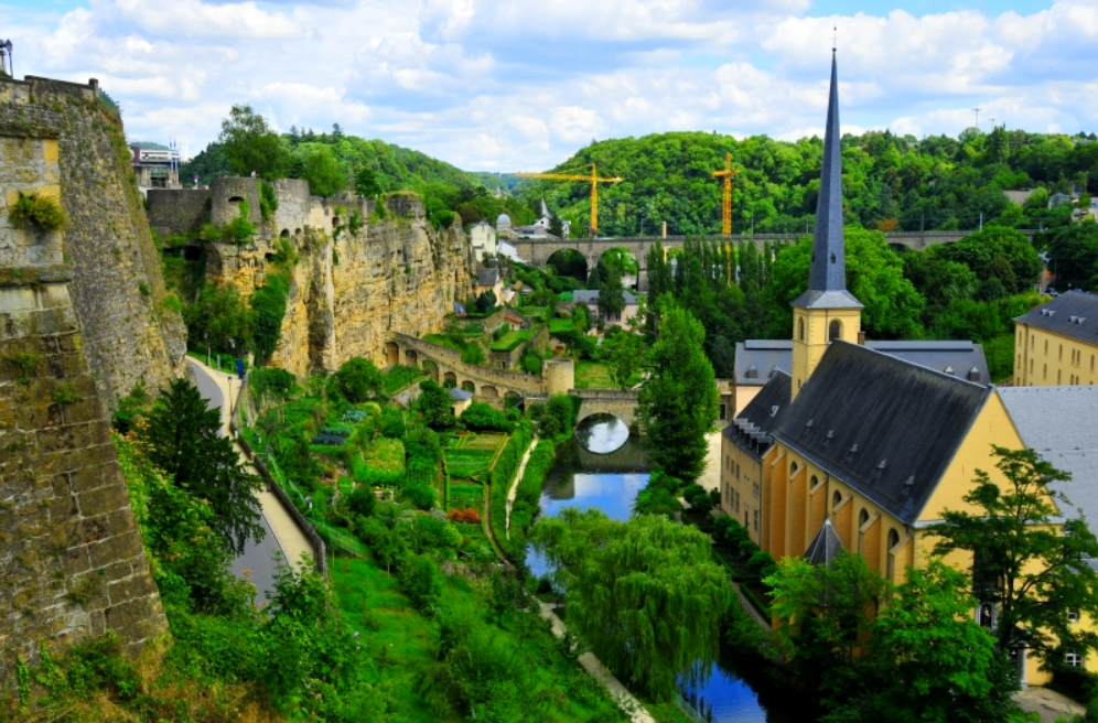 Ноймюнстер — бенедиктинское аббатство XVII века