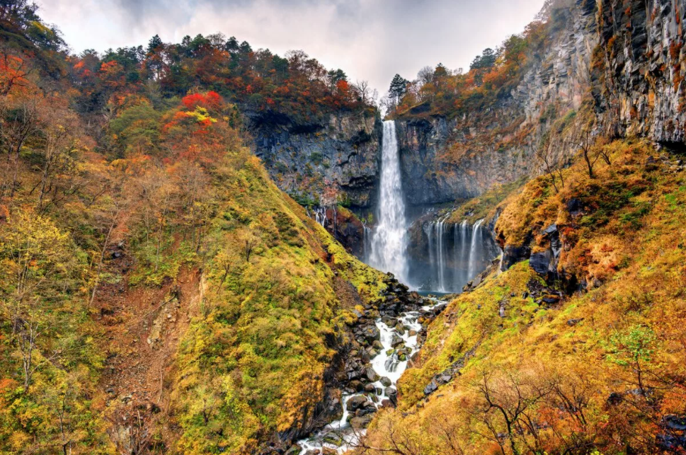 Водопад Кэгон расположен на острове Хонсю