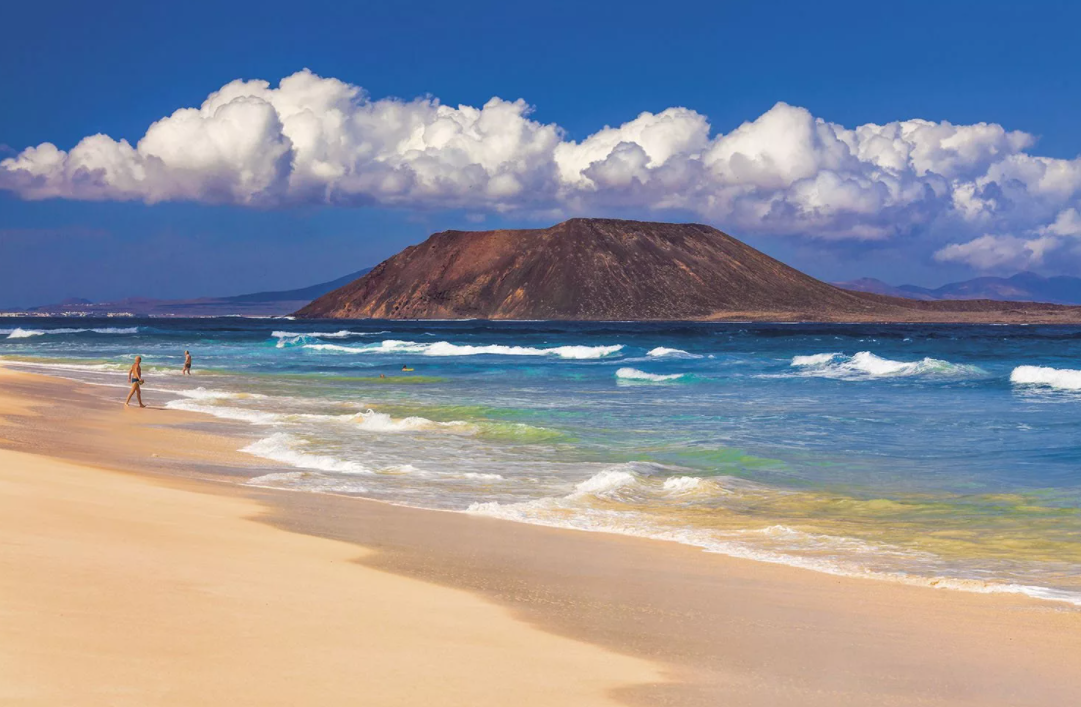 Остров Фуэртевентура - второй по величине из Канарских островов