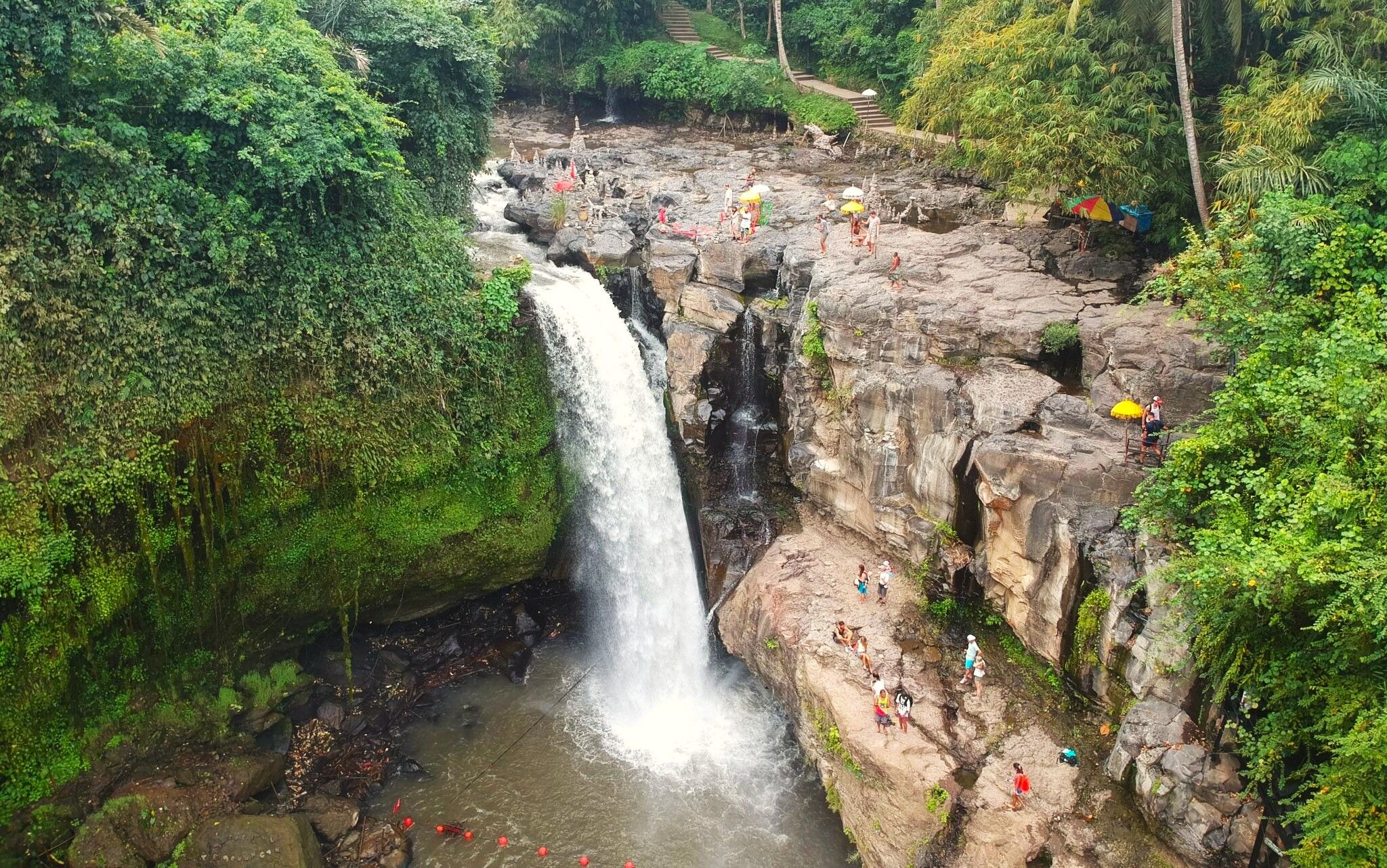 Водопад Тегенунган