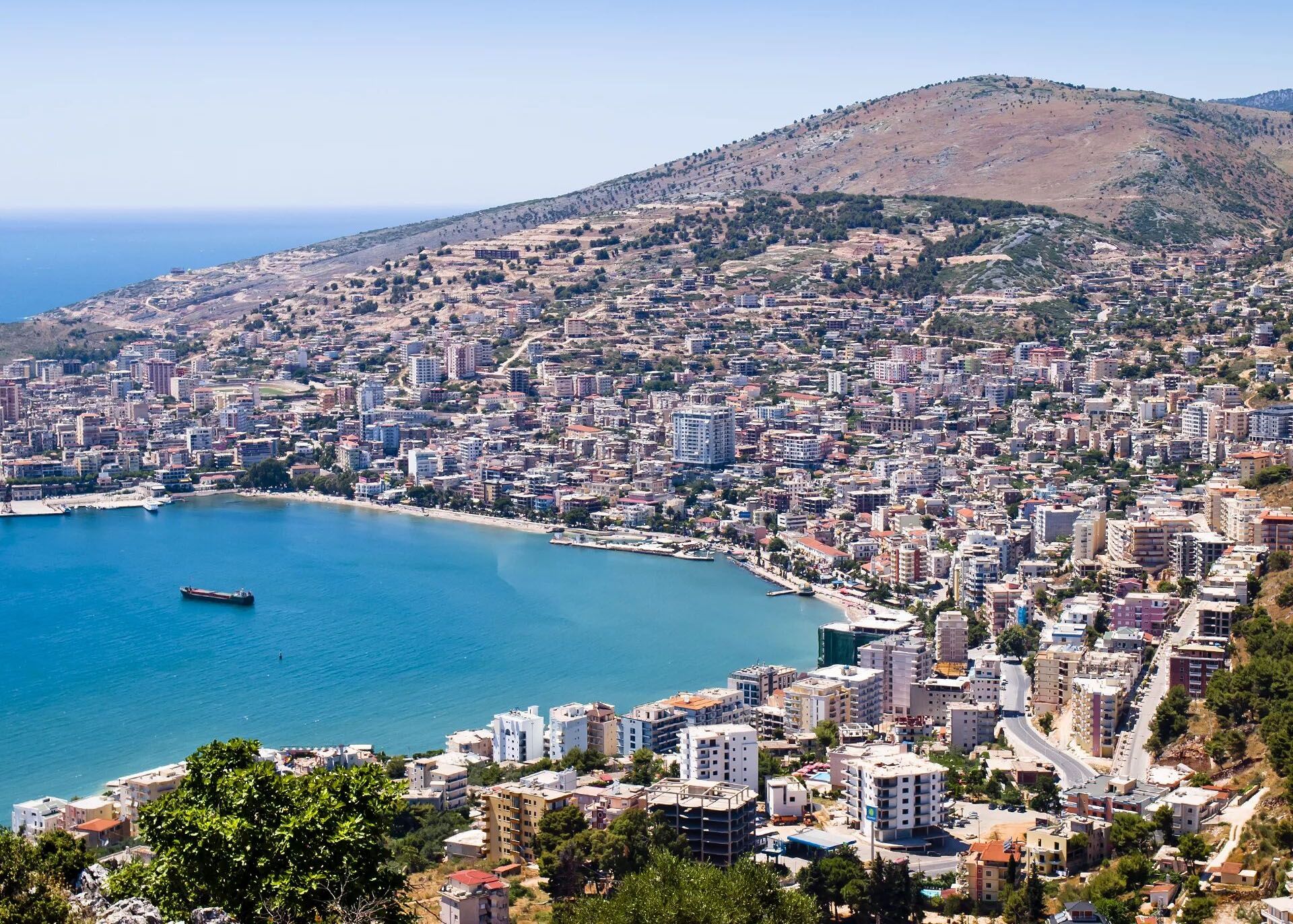 Влёра — город двух морей и албанского солнца