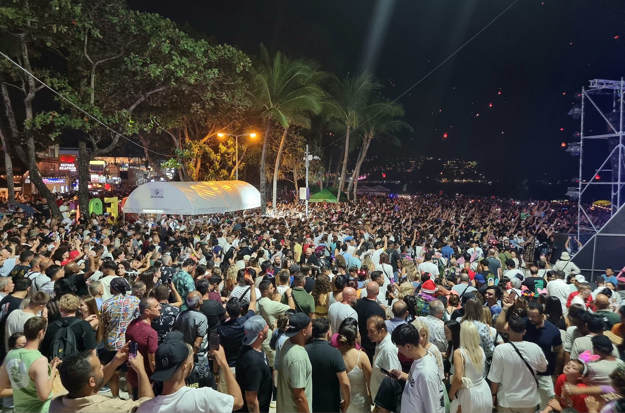 Главная тусовочная зона: Бангла Роуд (Bangla Road)