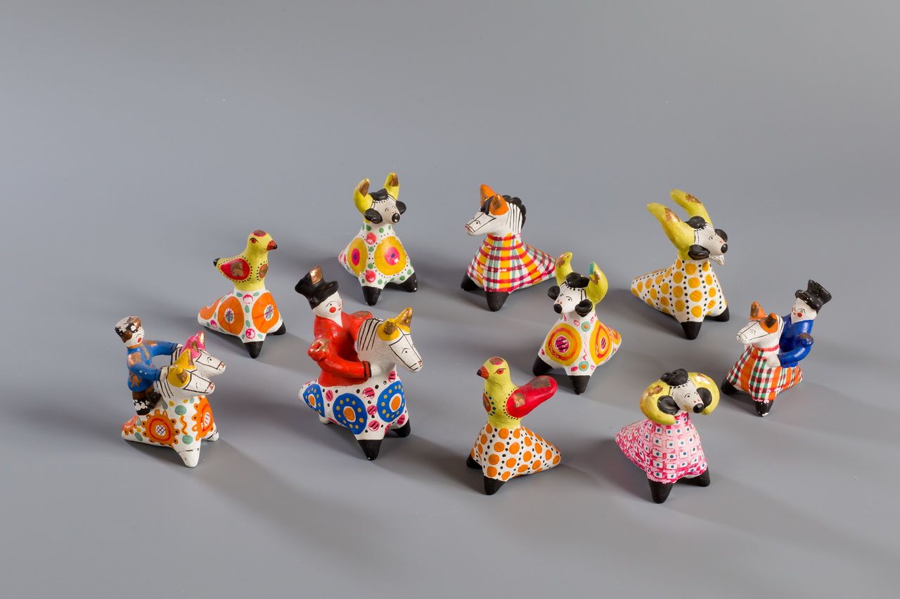 Дымковская игрушка