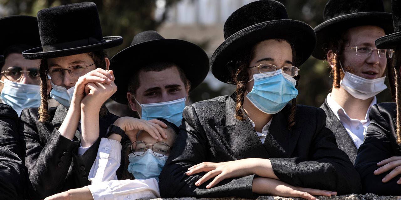 В Израиль вернулся строгий масочный режим