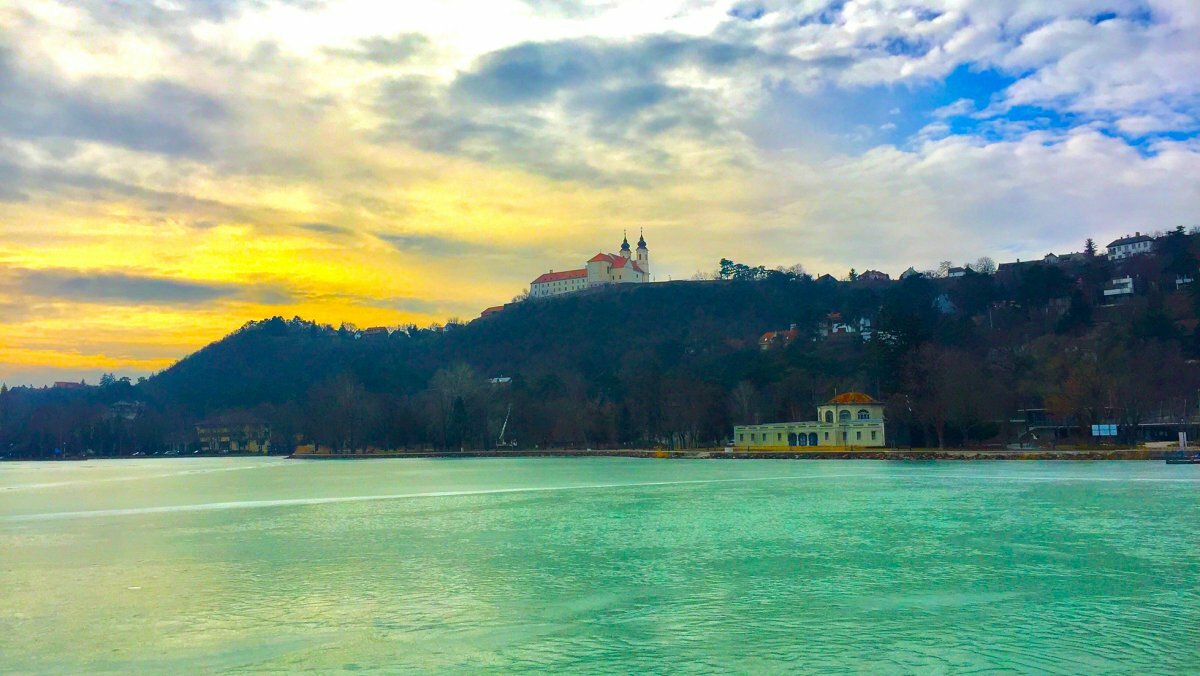 Балатон — озеро на западе Венгрии