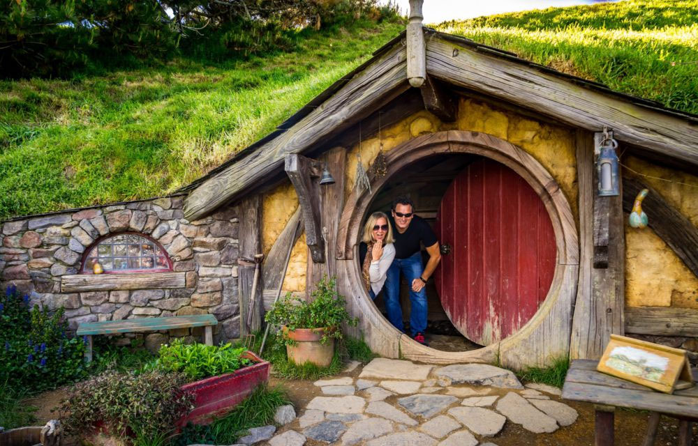 В турецкой деревне хоббитов с удовольствием отдыхают молодые пары