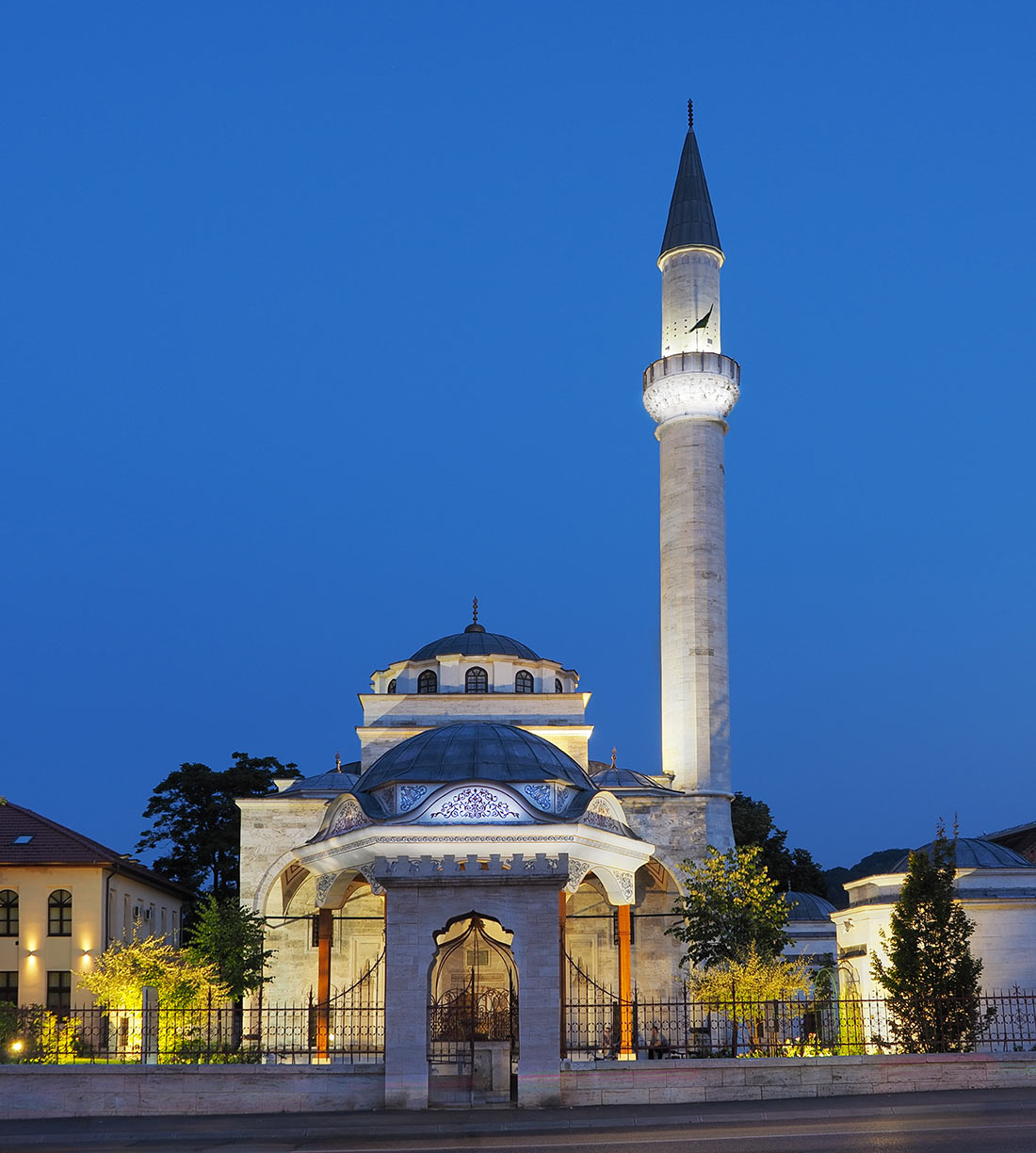 Мечеть Ферхат-паши, также известная как Мечеть Ферхадия