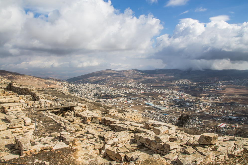 Гора Гризим