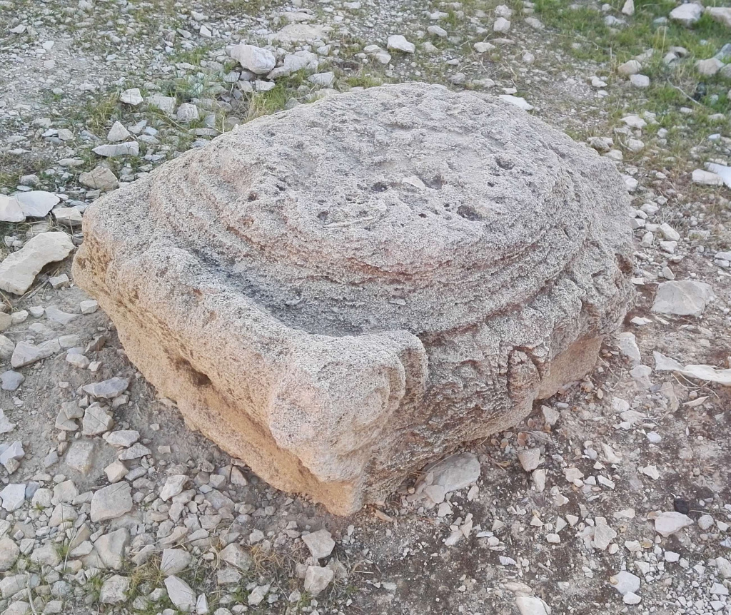 Хасмонейская крепость Док Хасмонейская крепость Док