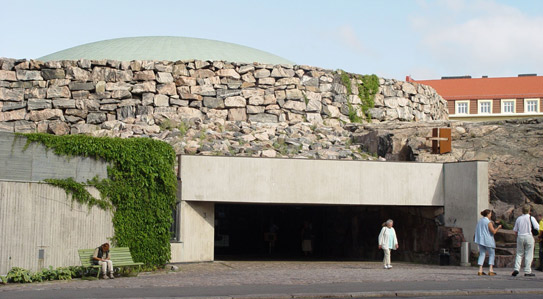 Церковь Темппельаукио (Temppeliaukion kirkko) Церковь Темппельаукио (Temppeliaukion kirkko)