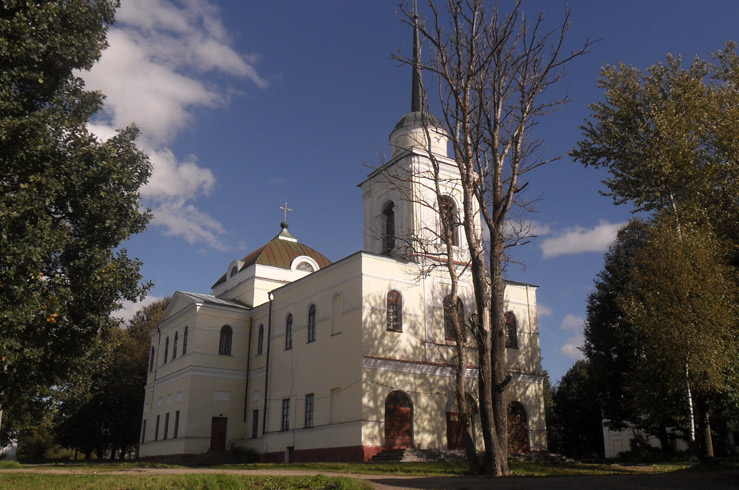 Спасский собор, часть ансамбля разрушенного Аркадьевского монастыря Спасский собор, часть ансамбля разрушенного Аркадьевского монастыря