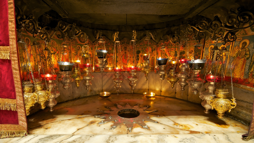 Пещера Рождества (Святой Вертеп). Звезда Пещера Рождества (Святой Вертеп). Звезда