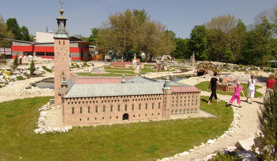 Миниуни (Miniuni) Миниуни (Miniuni)