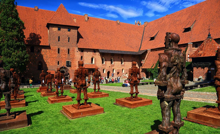 Замок Мариенбург (Мальборк)