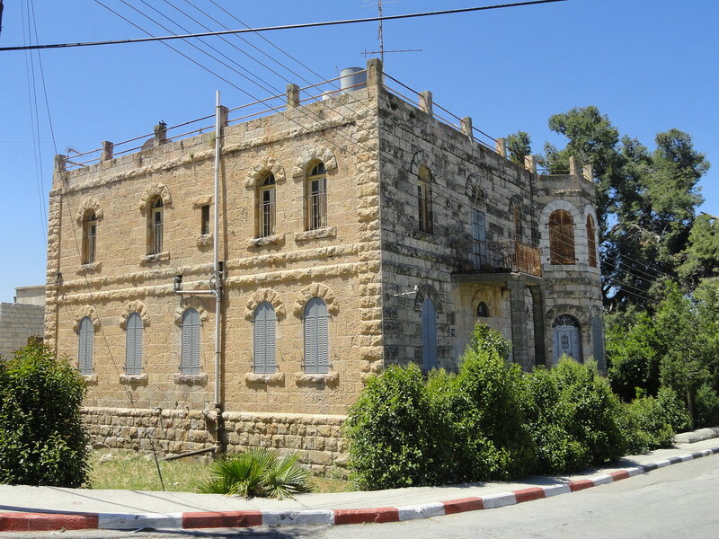 Центральная площадь Аль-Манара Центральная площадь Аль-Манара