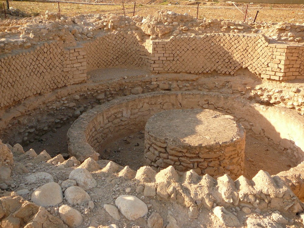 Руины дворцов Ирода Великого Руины дворцов Ирода Великого