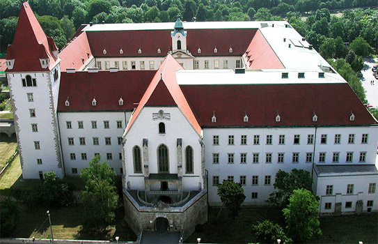 Замок Винер-Нойштадт (Burg in Wiener Neustadt)