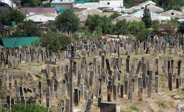 Старинное кладбище Дербента Старинное кладбище Дербента