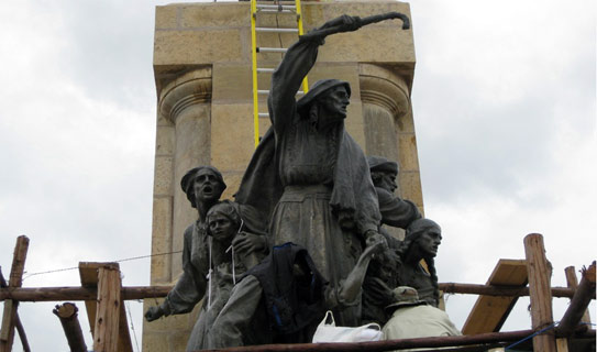 Памятник женщинам и детям, восставшим в 1812 году против колонизаторов