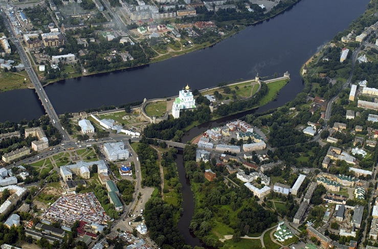 Псковский Кремль сверху