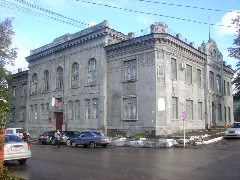 Здание земства