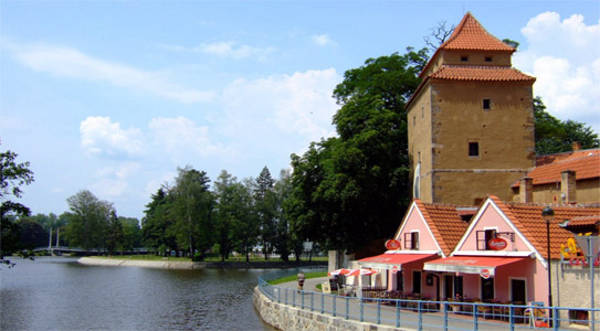 Башня Железная Дева