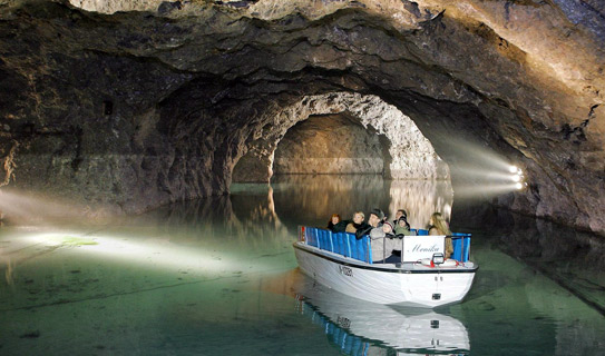 Подземное озеро Зеегротте (Seegrotte)