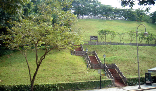 Форт Каннинг (Fort Canning)
